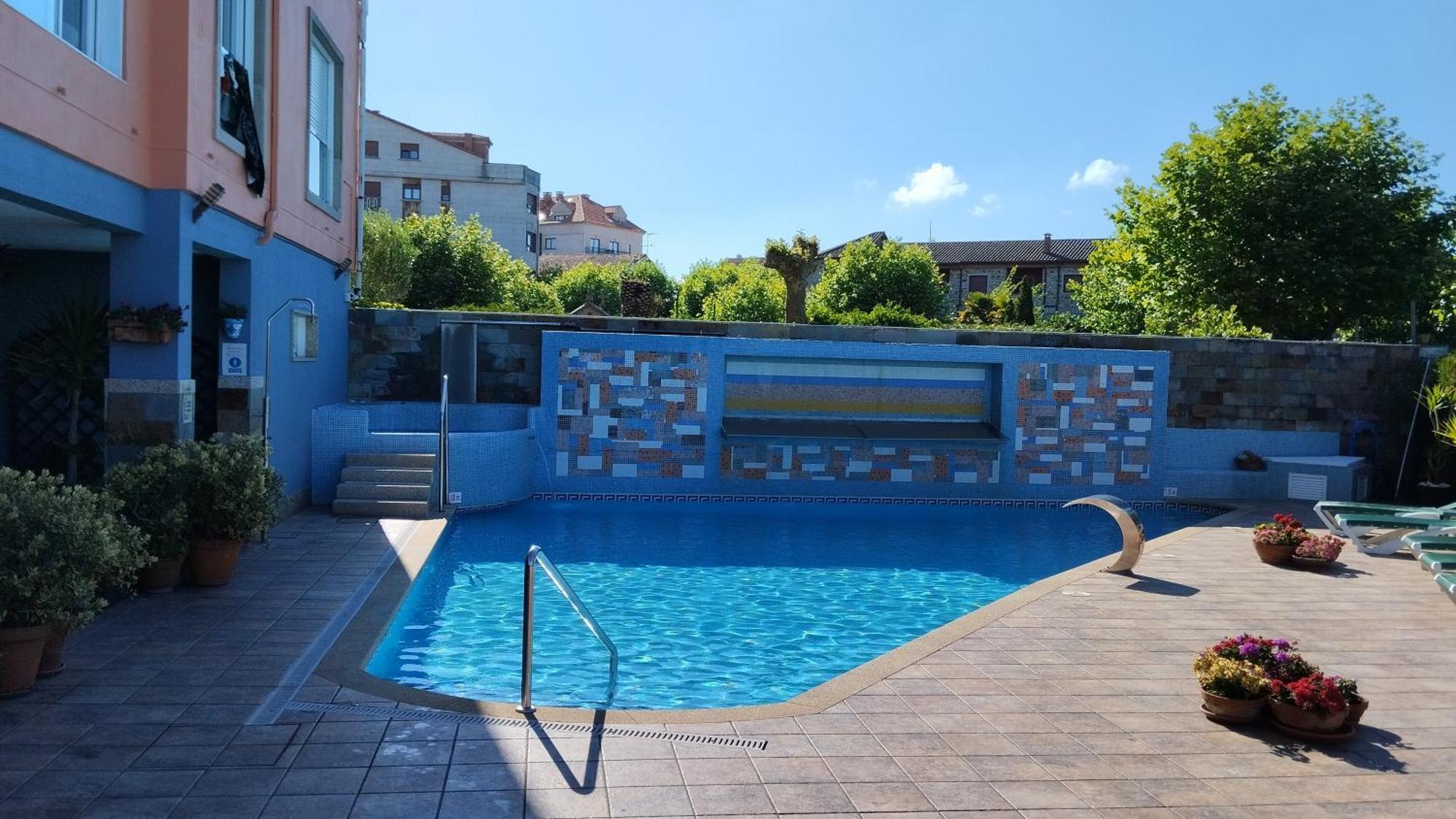 Apartamentos Dunamar Noalla  Bagian luar foto