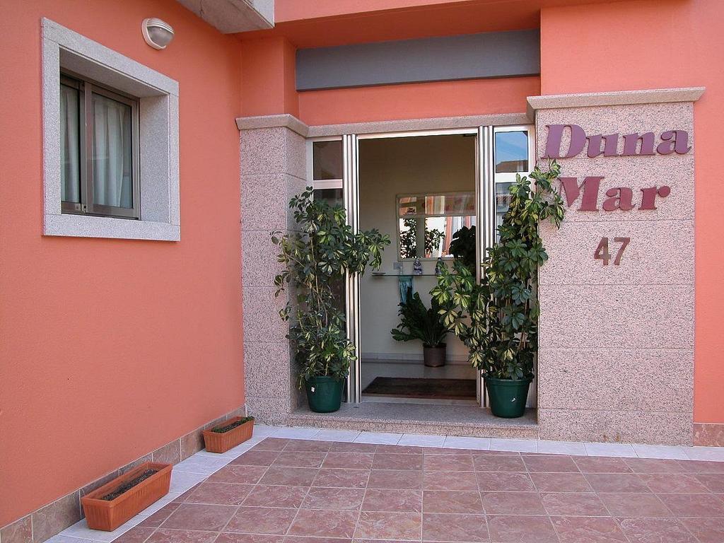 Apartamentos Dunamar Noalla  Bagian luar foto